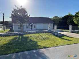 1375 Canyon Trce #B - Photo 1 of 1