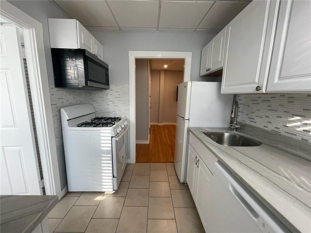 38 Freebody St #207 - Photo 2 of 22