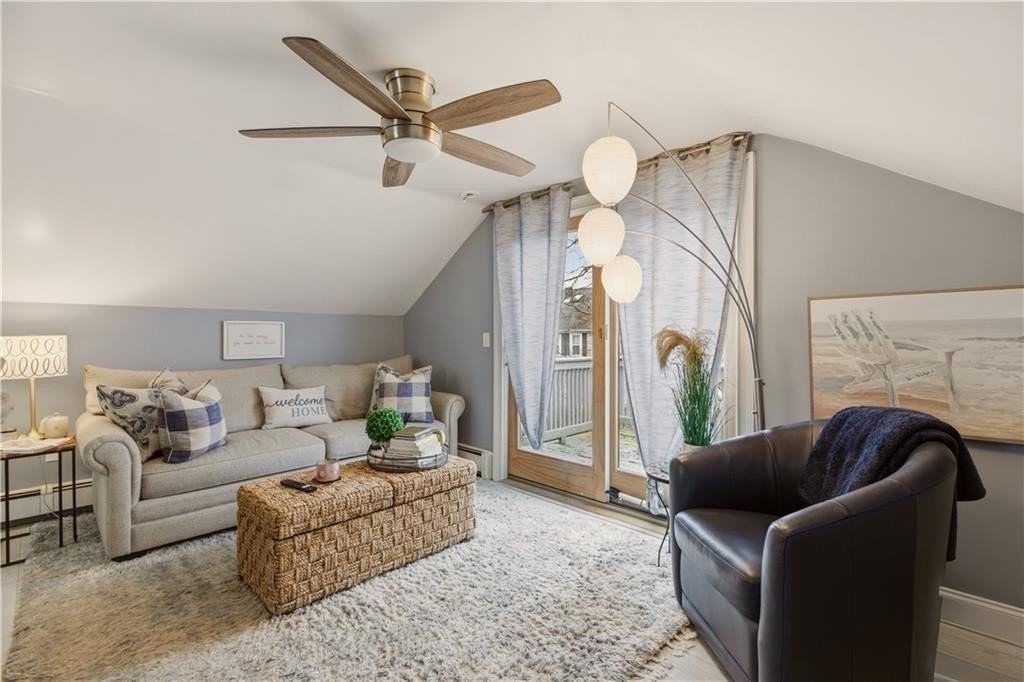 9 Bacheller St - Photo 5 of 24