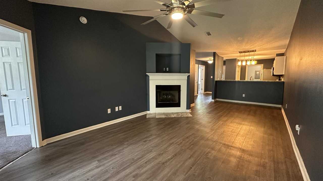 4085 Remer Ct - Photo 4 of 28