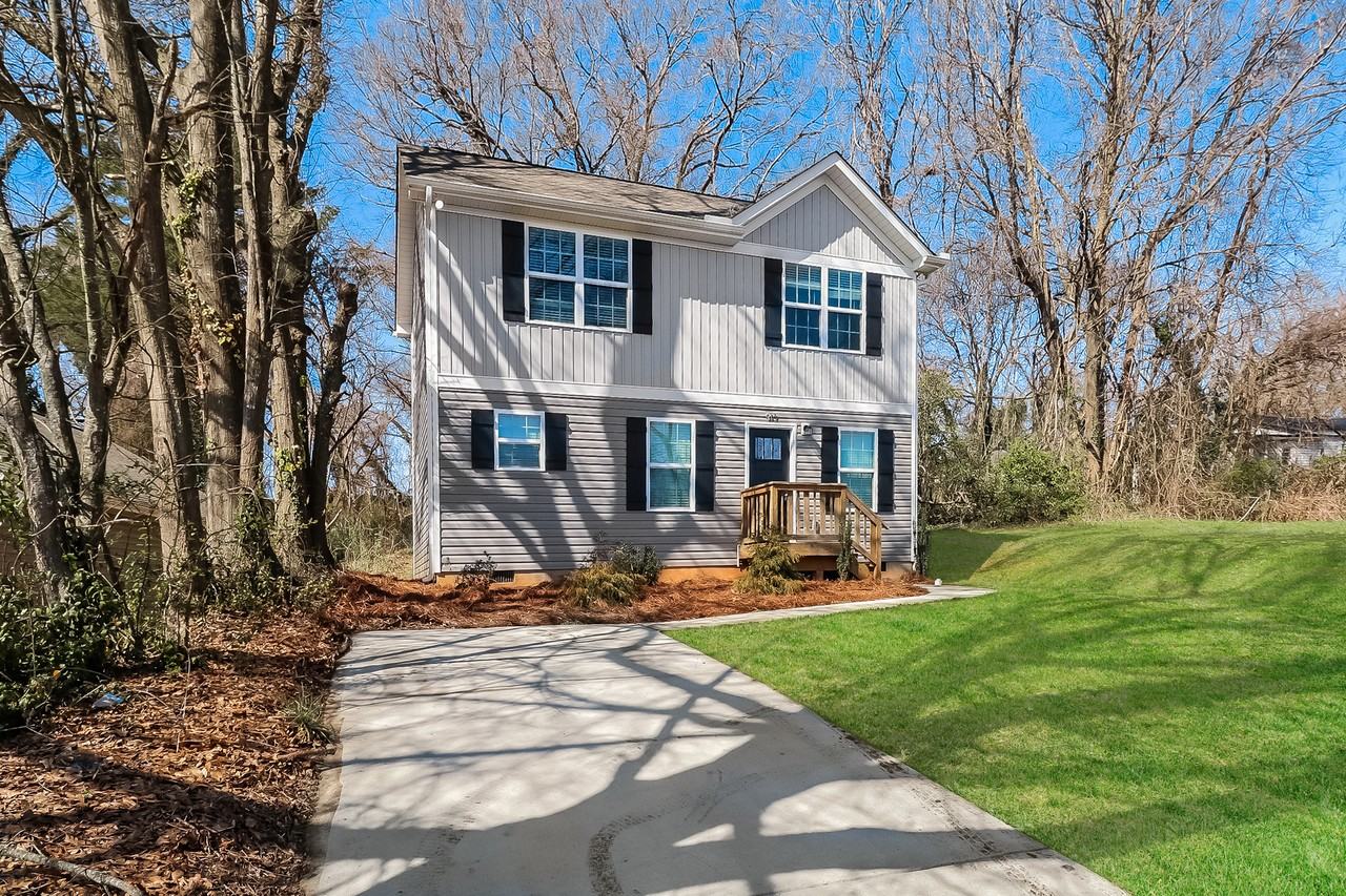 913 N Boyce St - Photo 2 of 16