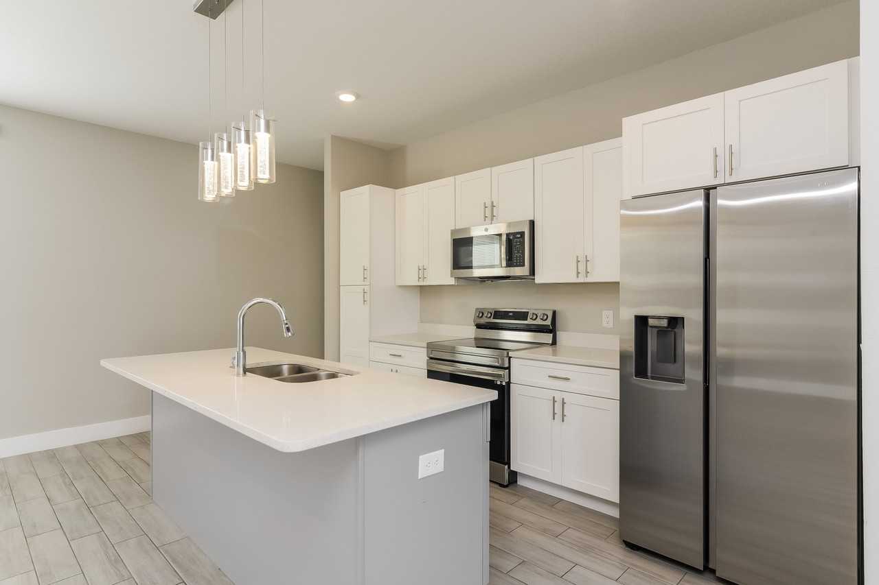 398 Camellia Ct - Photo 5 of 16