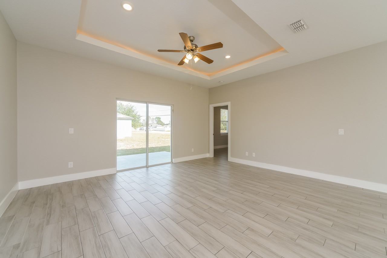 398 Camellia Ct - Photo 7 of 16