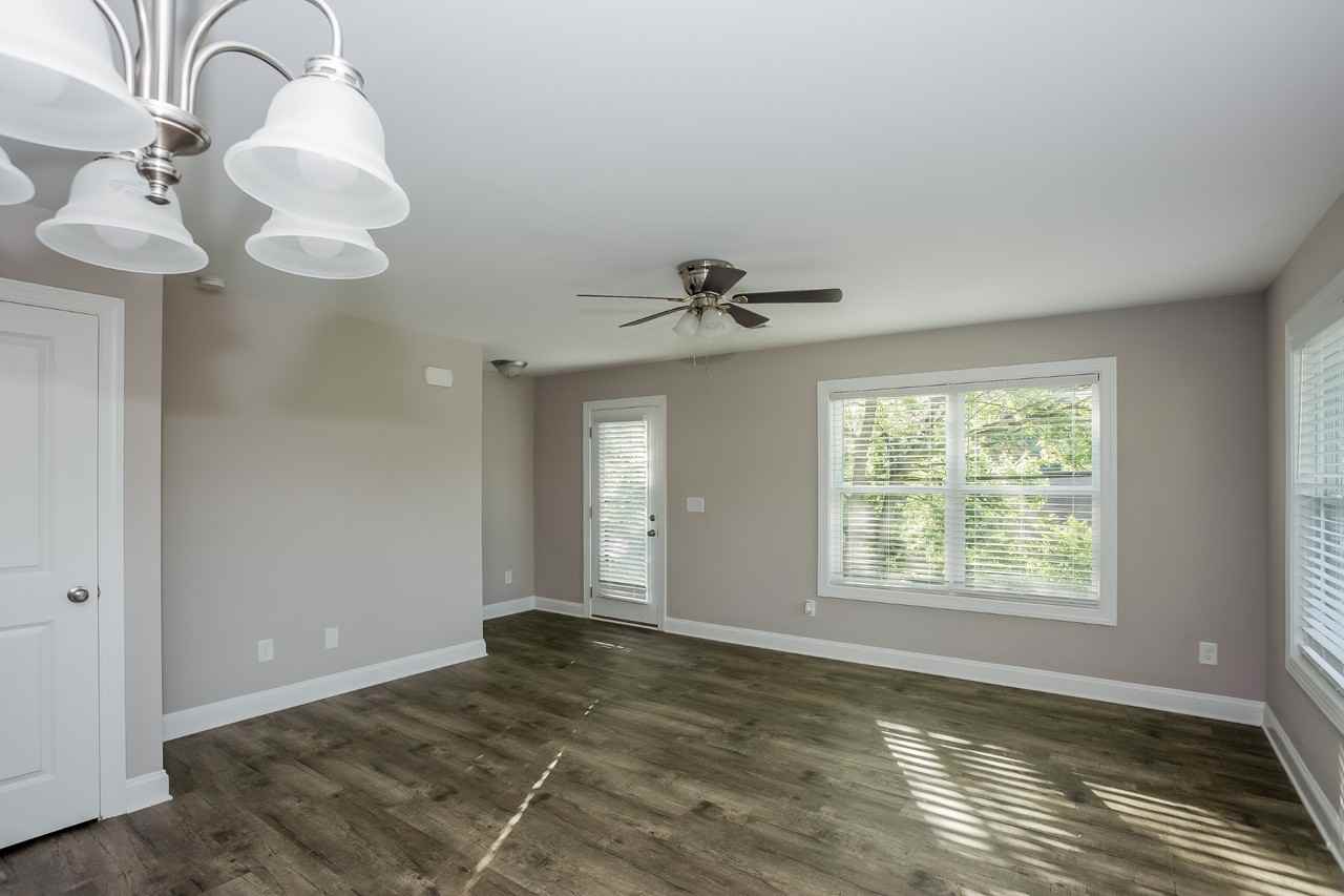 104 High Ave Sw - Photo 5 of 17