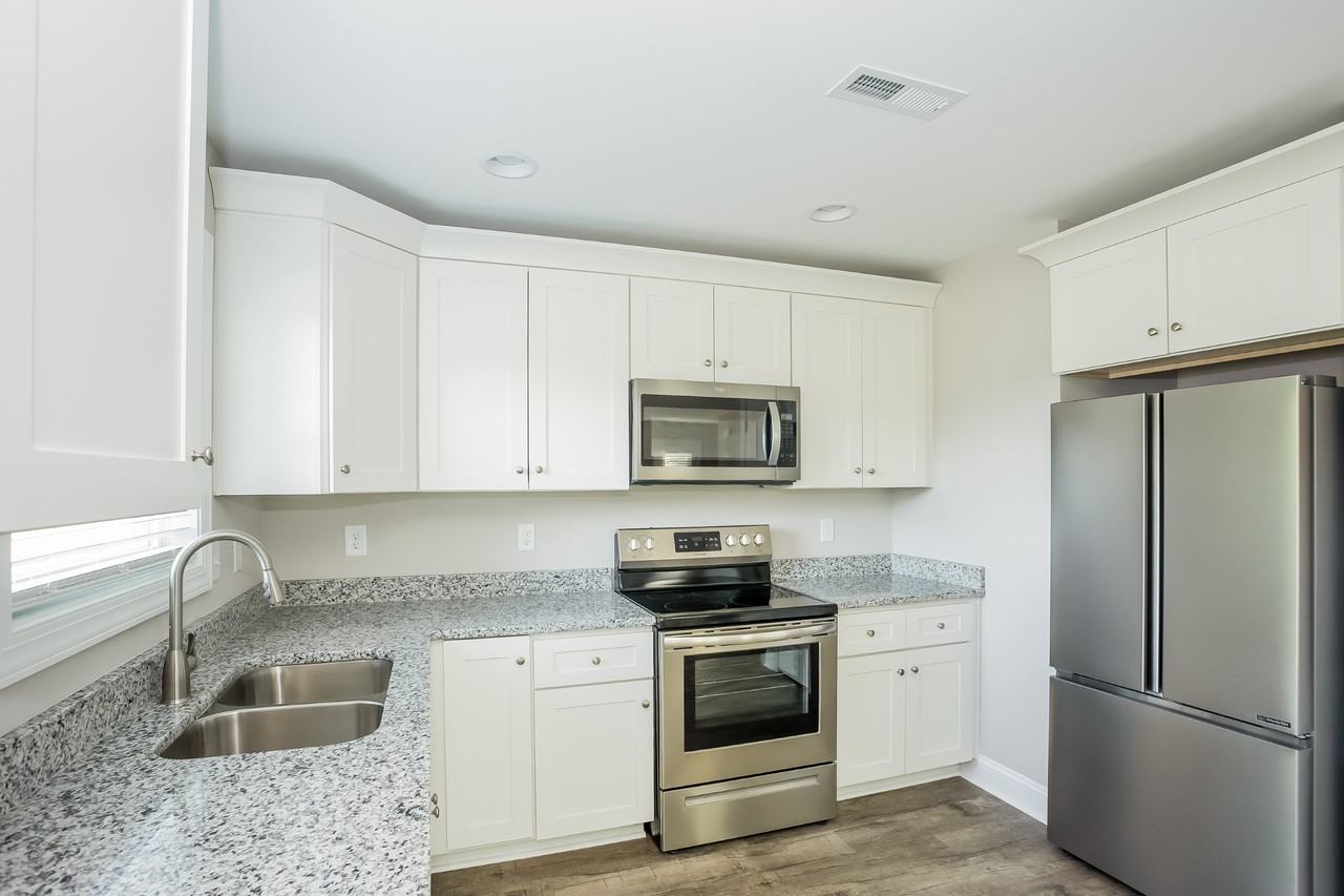 104 High Ave Sw - Photo 7 of 17