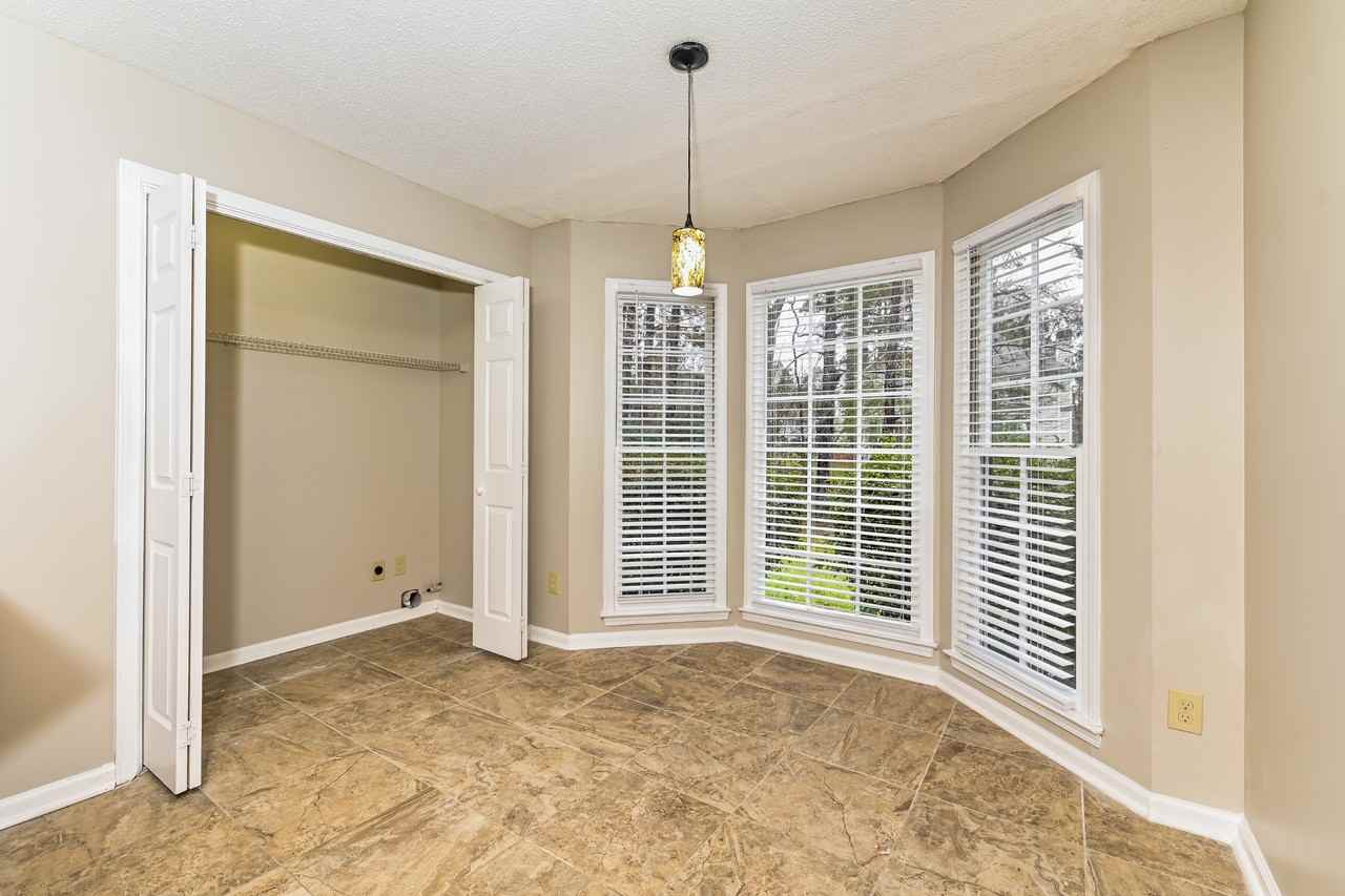 3307 Poplar Ridge Dr - Photo 7 of 16