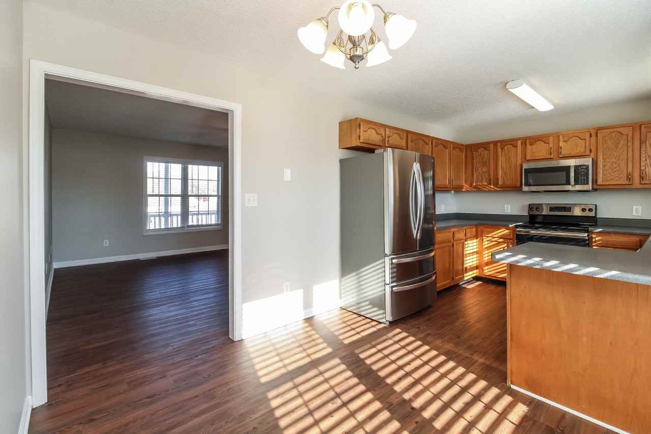 12 Buck Forest Ln - Photo 4 of 16