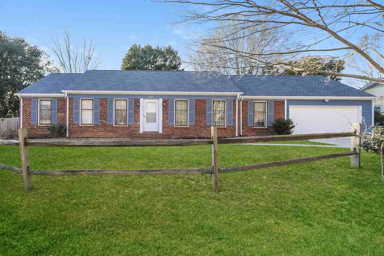 5117 Chestnut Lake Dr - Photo 3 of 16