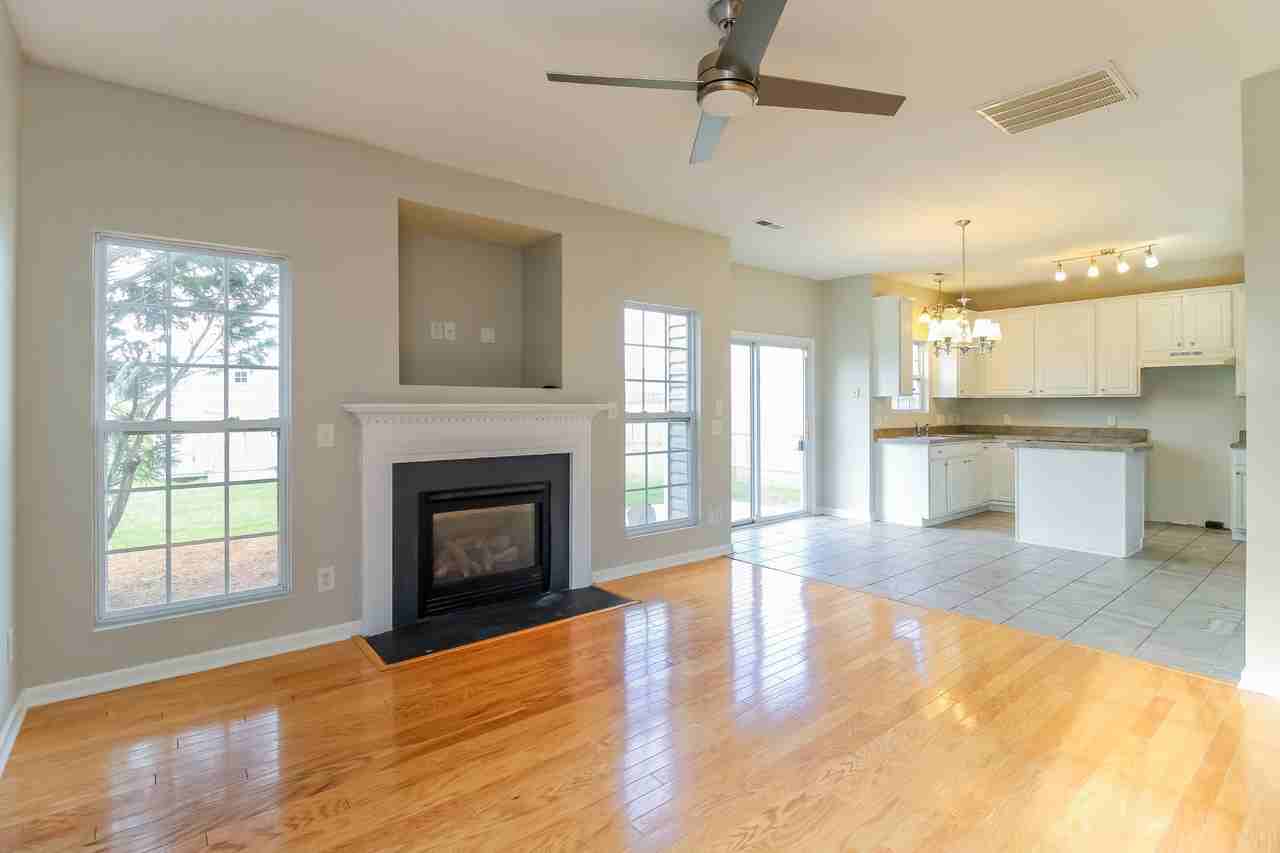 1225 Hampton Park Dr - Photo 5 of 16