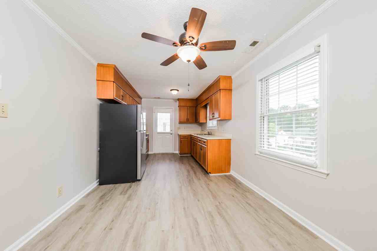 4316 Cornell Ave - Photo 7 of 16