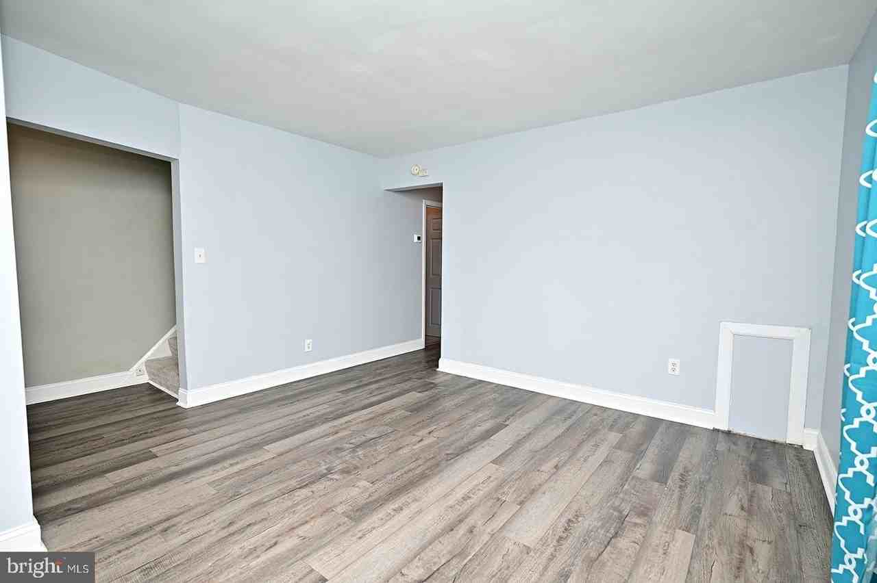 4718 Blue Ridge Ave - Photo 4 of 27