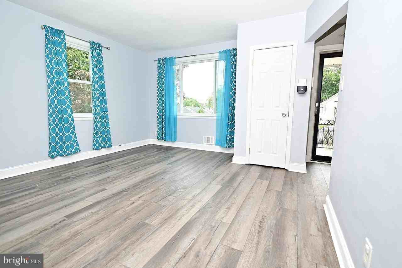 4718 Blue Ridge Ave - Photo 6 of 27