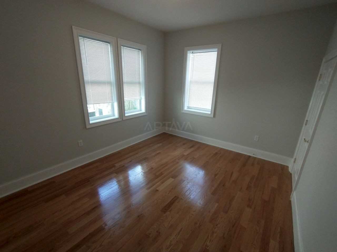 101 Morse St #108 - Photo 5 of 10