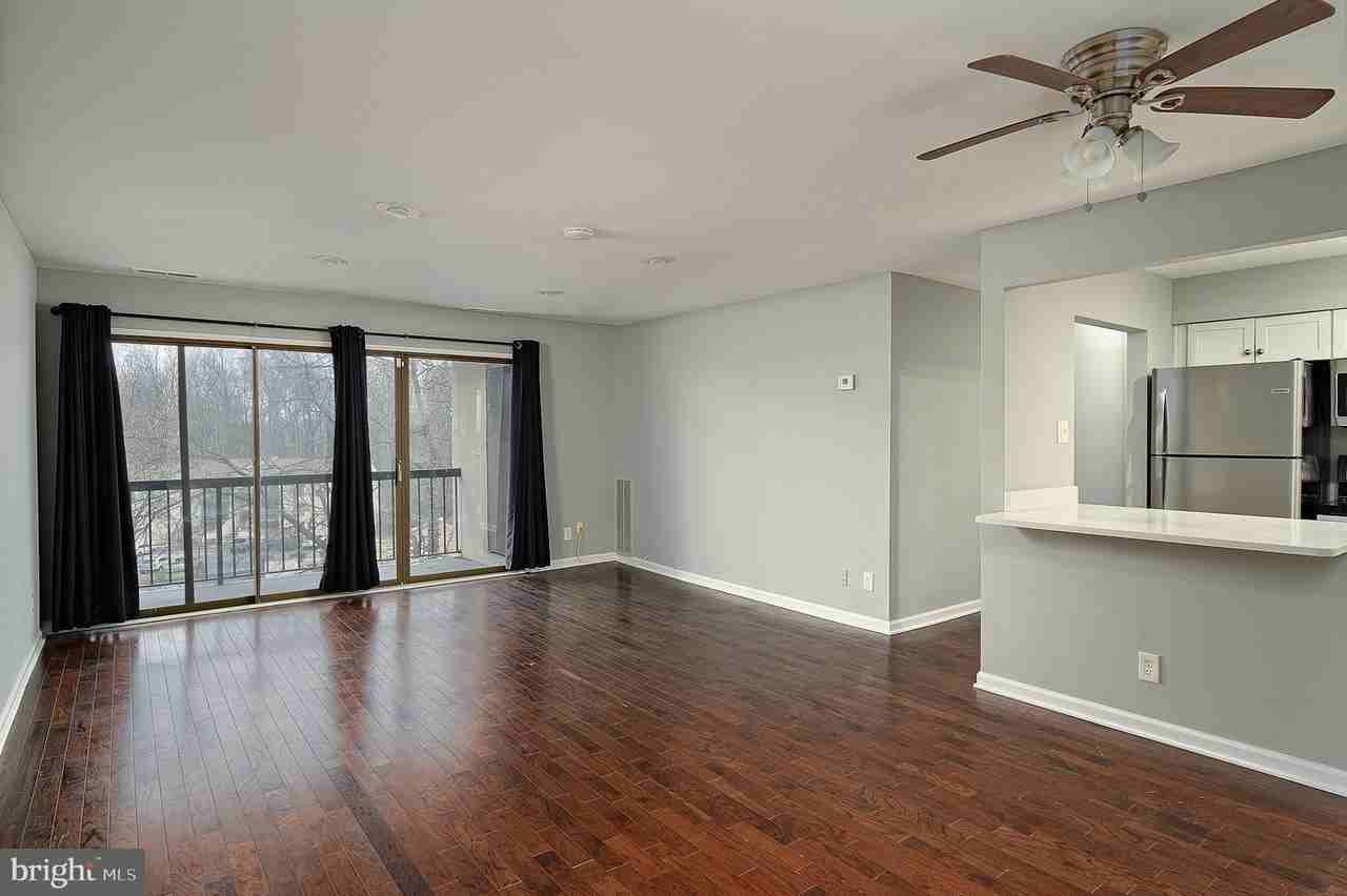 10133 Prince Pl #303-12C - Photo 4 of 22