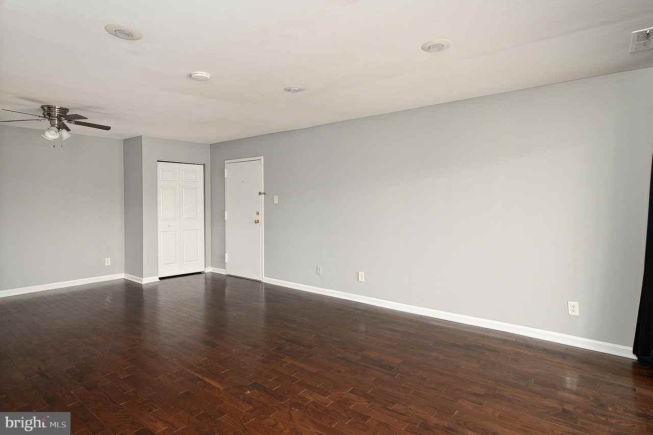 10133 Prince Pl #303-12C - Photo 6 of 22