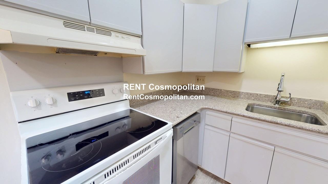 15 Arizona Ter #4 - Photo 2 of 7