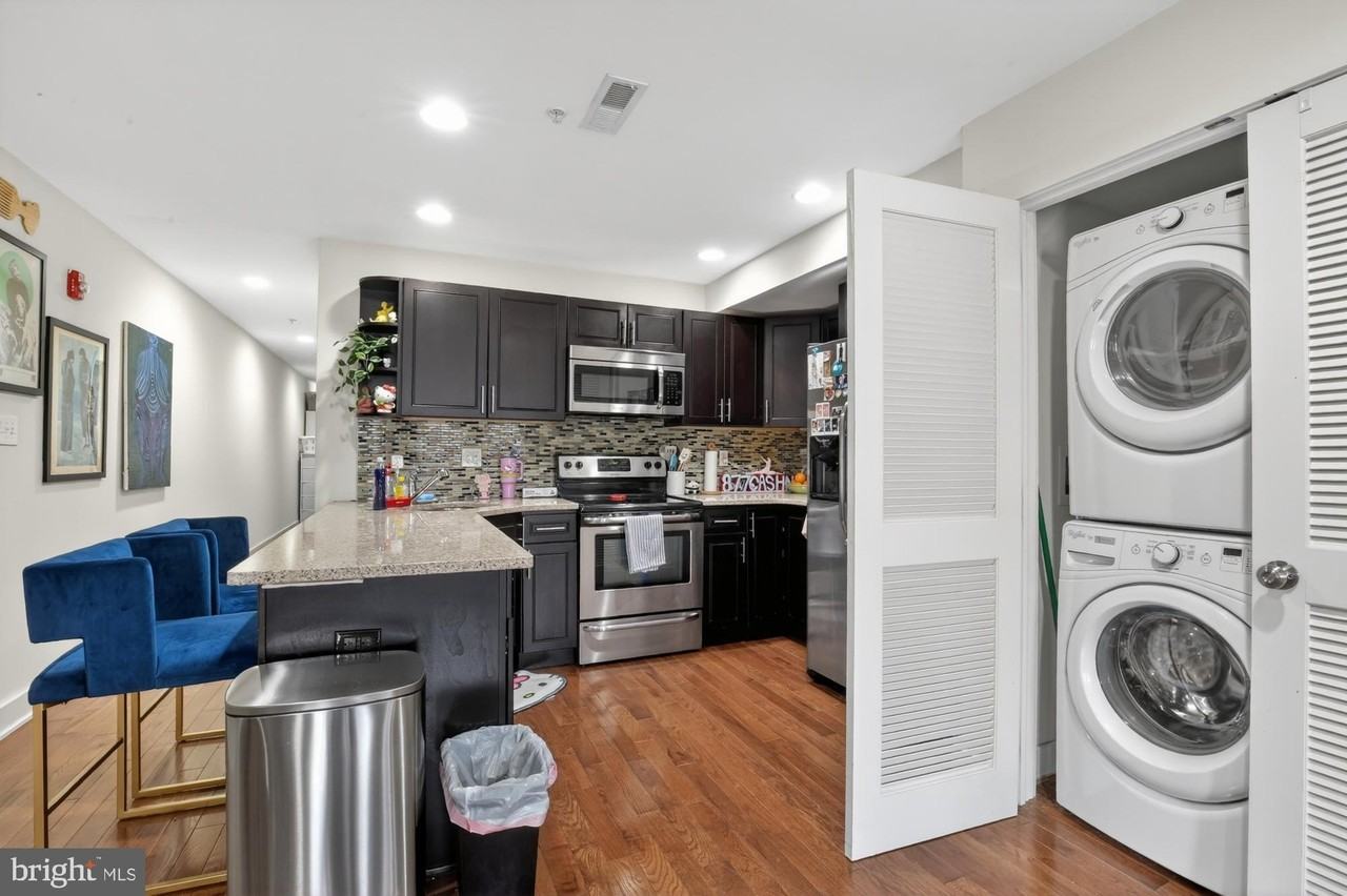 1228 N 25th St #3 - Photo 6 of 16