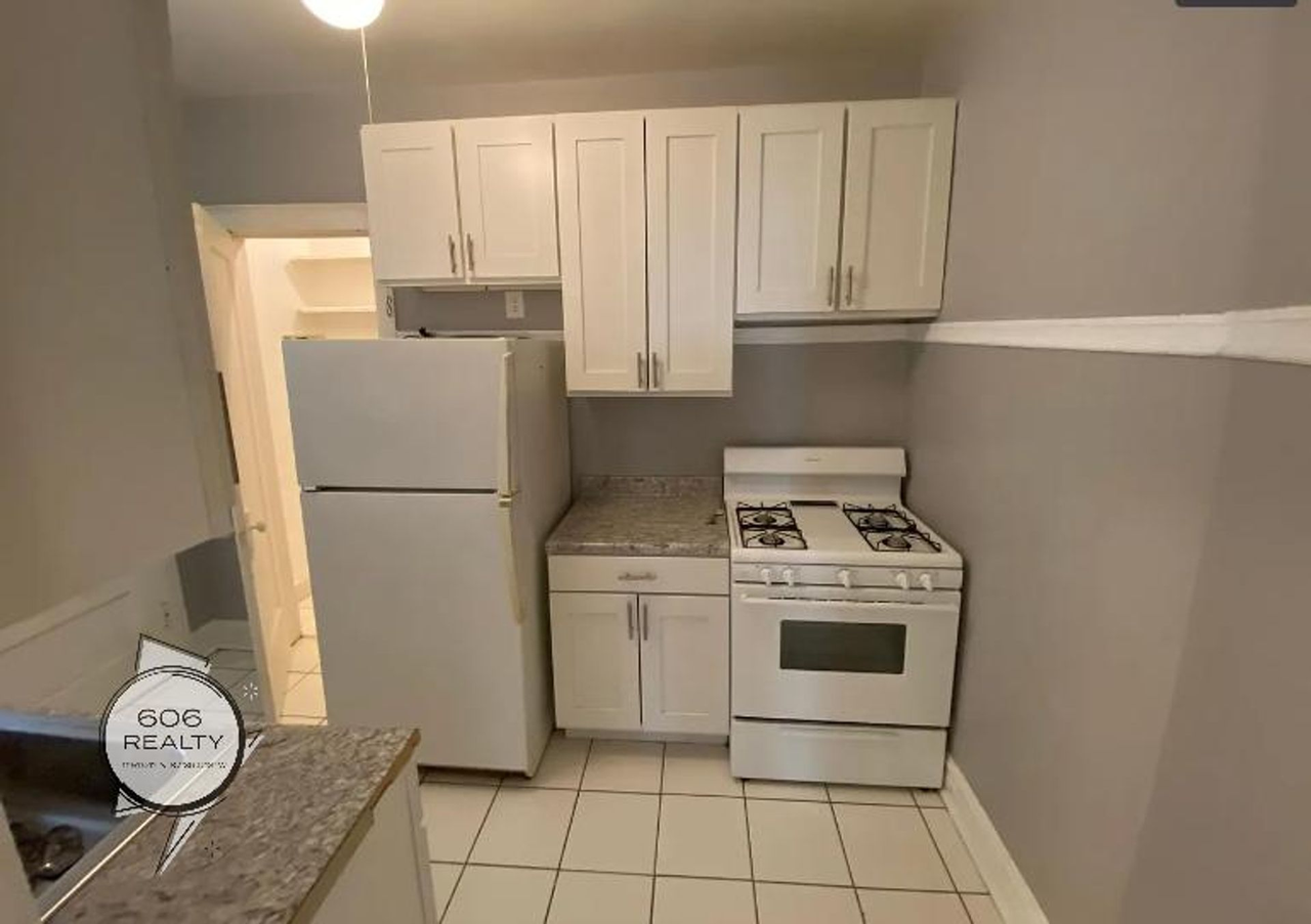 4501 N Troy St #3 - Photo 2 of 16