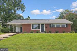 featured image of 5317 Oldcastle Ln