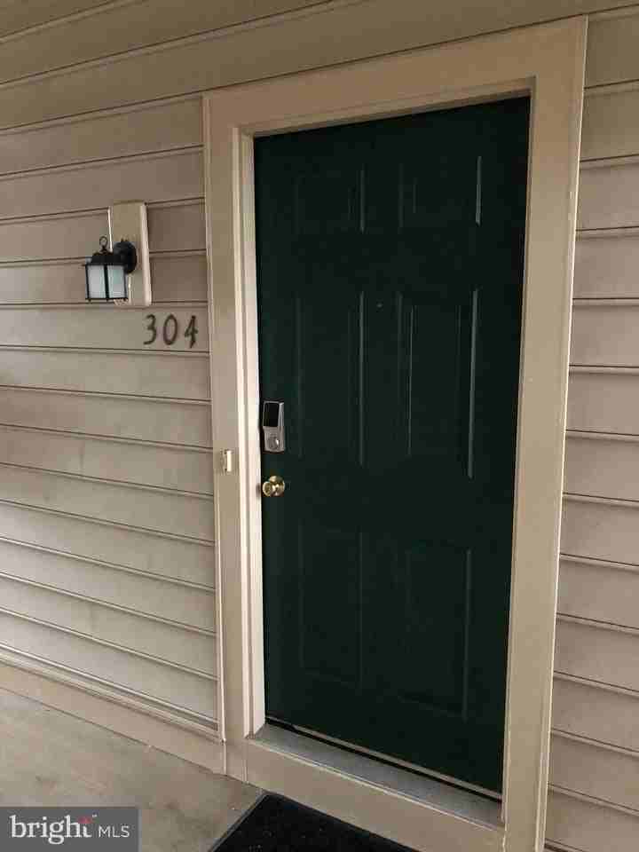 1055 Gardenview Loop Apt 304 - Photo 3 of 41