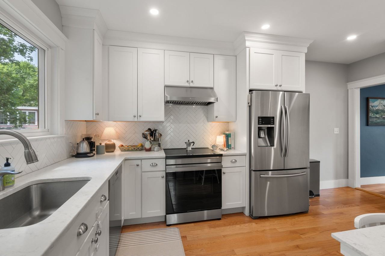 94 Appleton St #94 - Photo 4 of 15