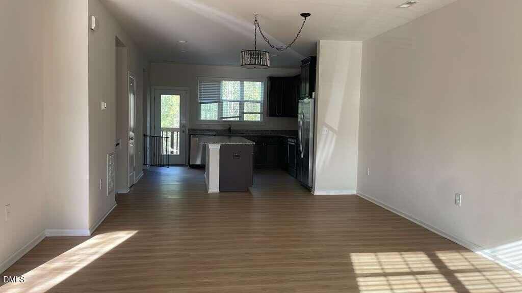 6044 Kentworth Dr - Photo 6 of 29