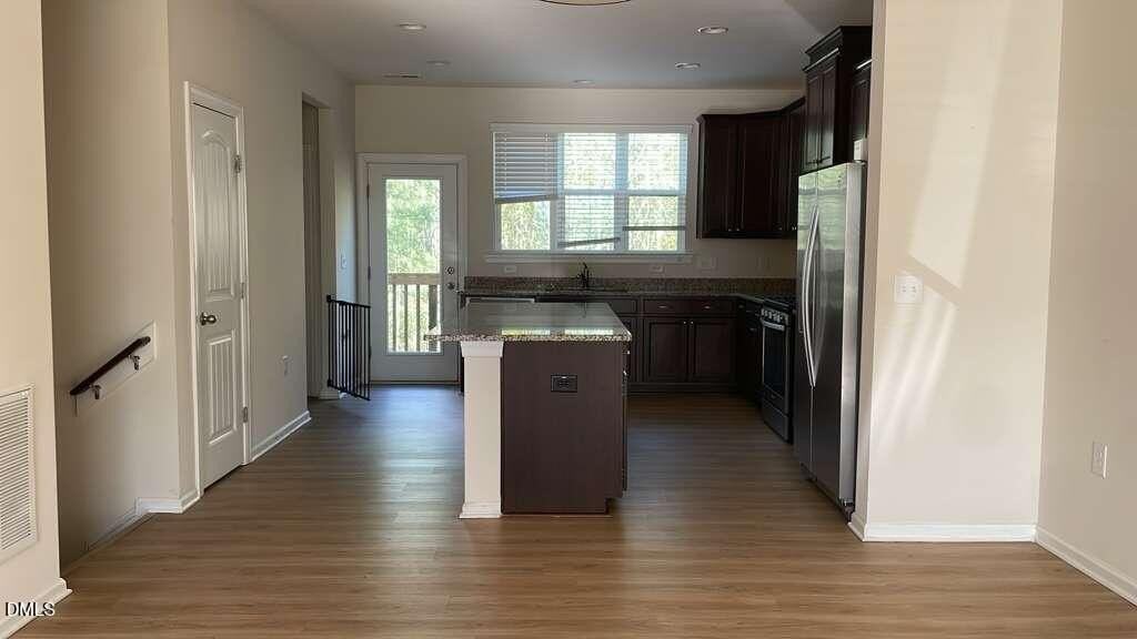 6044 Kentworth Dr - Photo 7 of 29