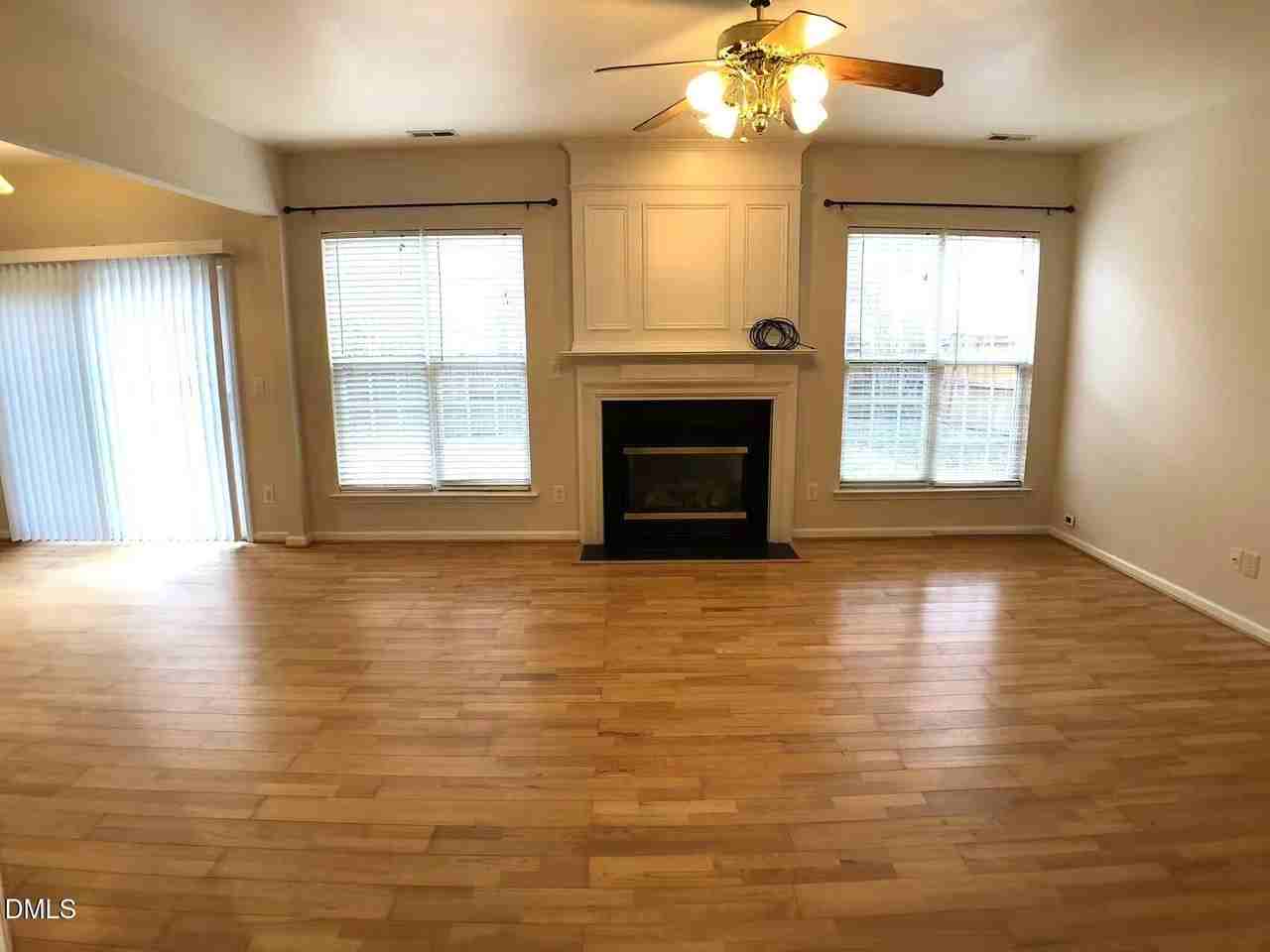 206 Millicent Way - Photo 2 of 32