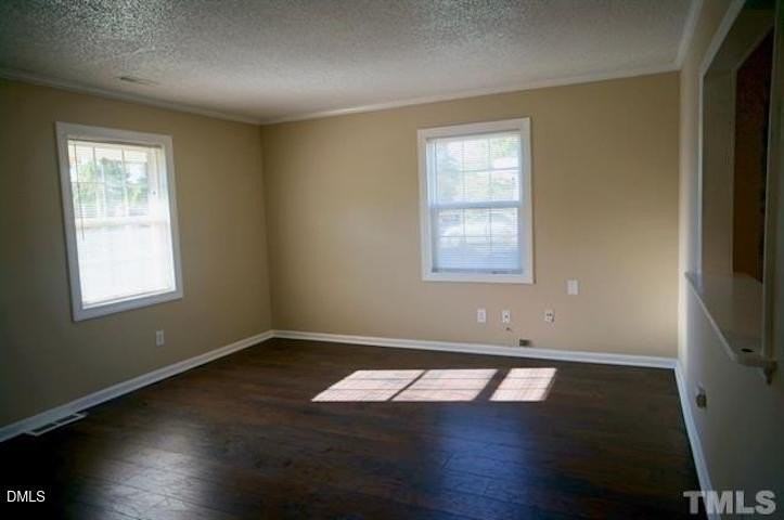 529 Grantland Dr - Photo 4 of 15