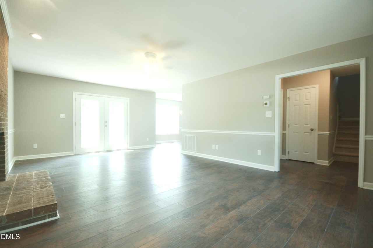 3516 Casine Ct - Photo 5 of 23