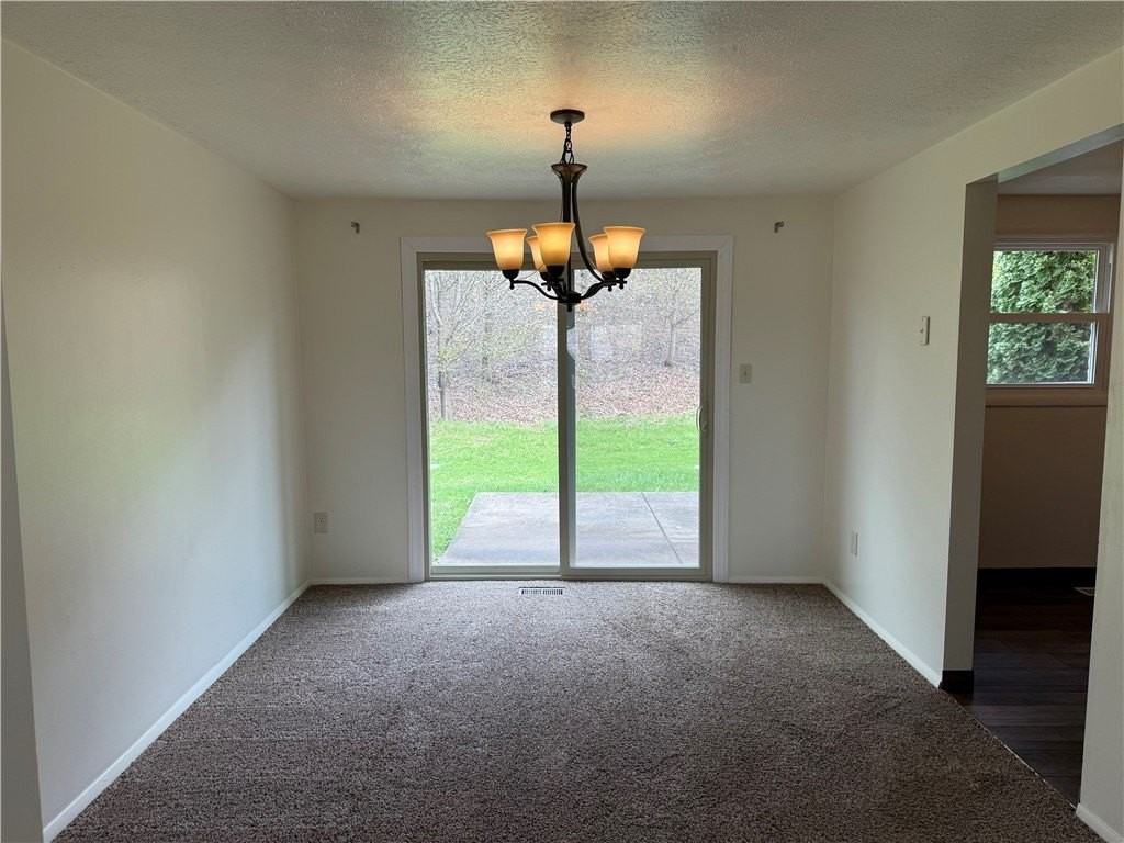 208 Quail Run Rd - Photo 5 of 19