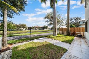 featured image of 3640 Ne 4th St