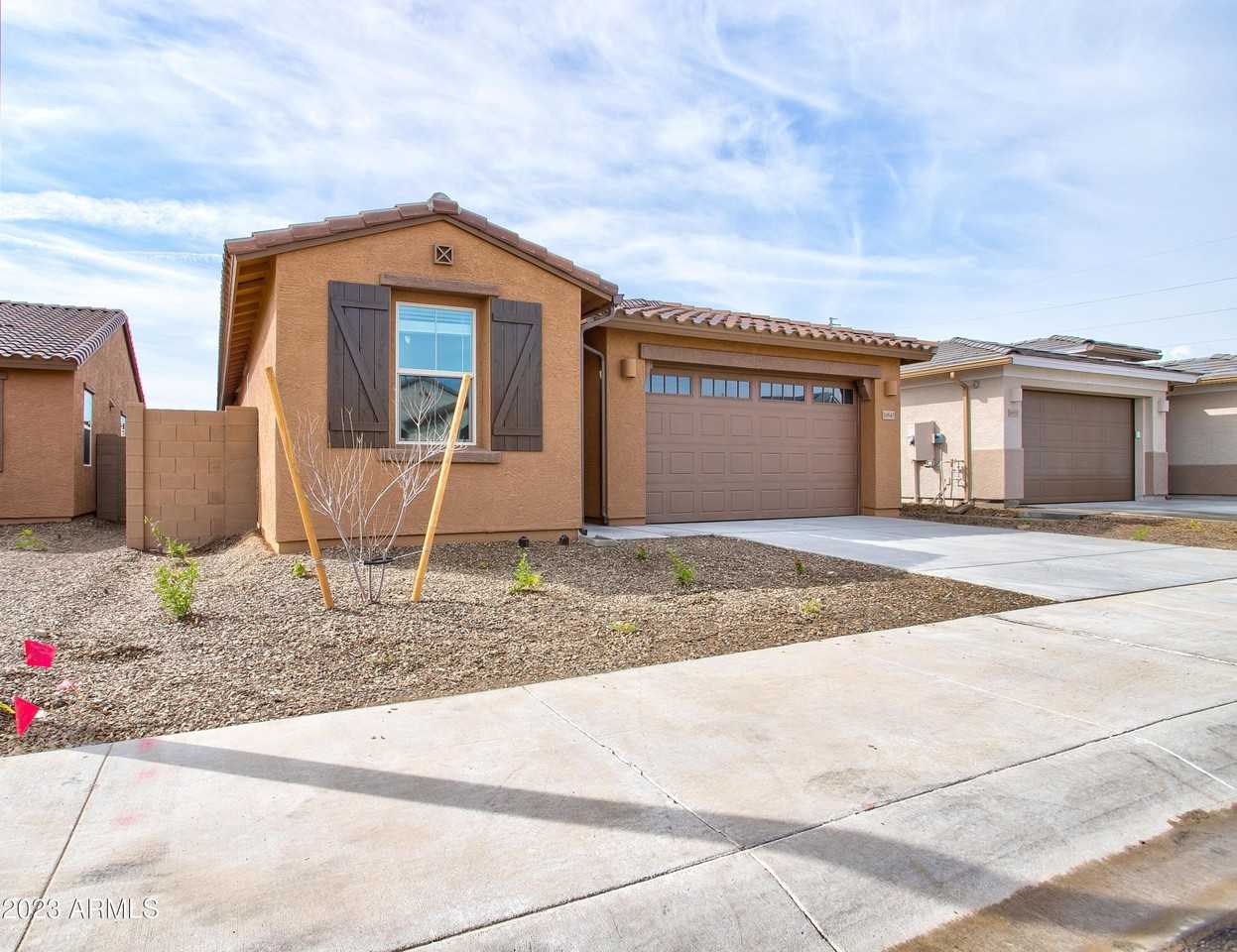 16845 W Evergreen Rd - Photo 4 of 50