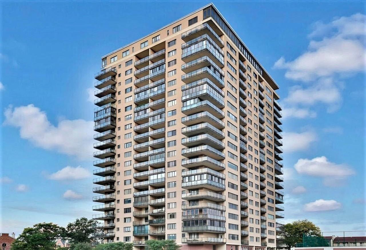 1203 River Rd #17M