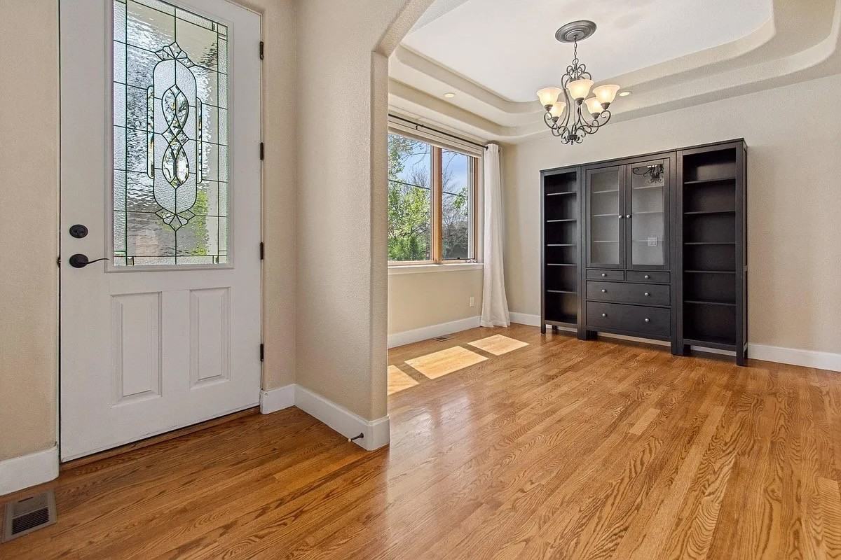 3803 E 3rd Ave - Photo 3 of 37