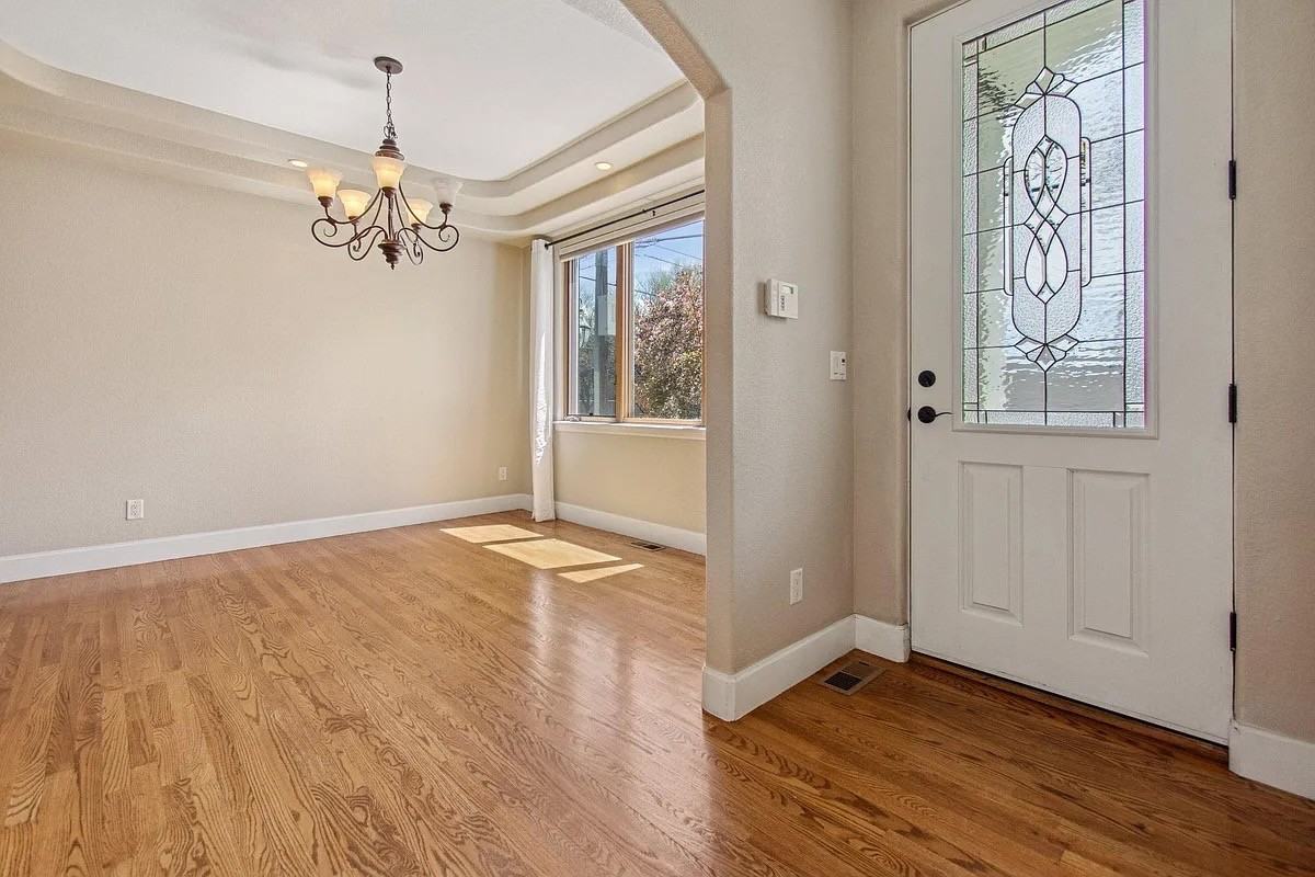 3803 E 3rd Ave - Photo 4 of 37