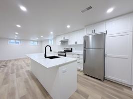 featured image of 290 Upper Paradise Rd #2