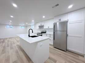 290 Upper Paradise Rd - Photo 1 of 1