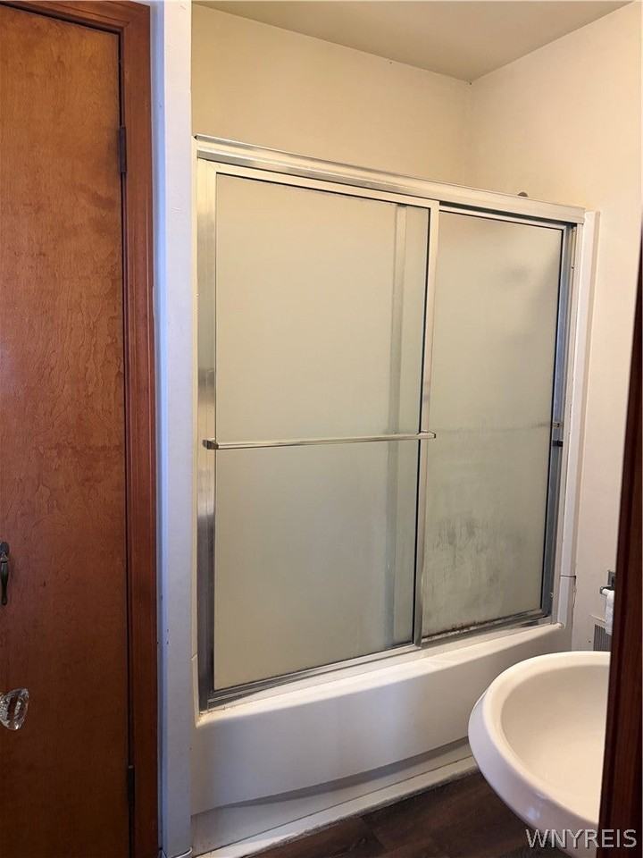 420 18th St - Photo 7 of 10