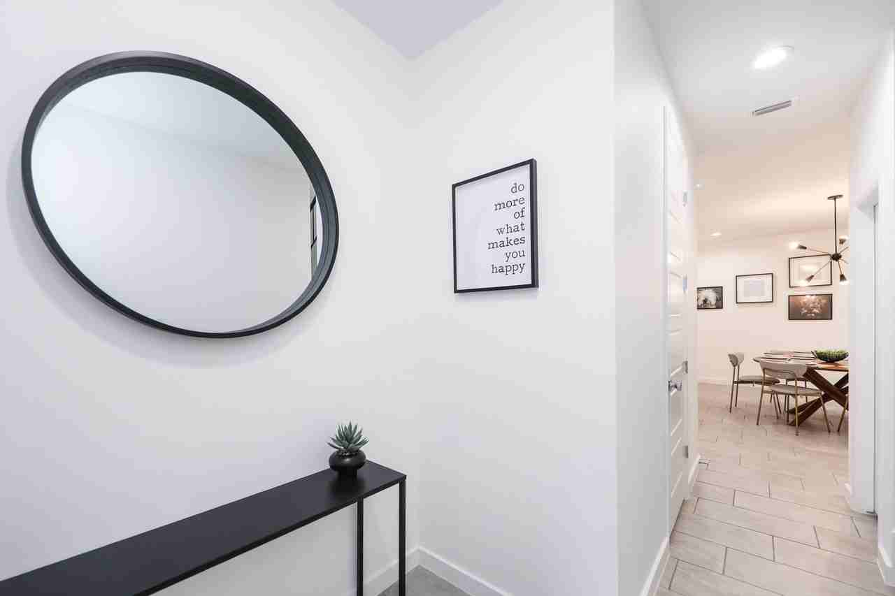 305 Deer Path Loop - Photo 3 of 40