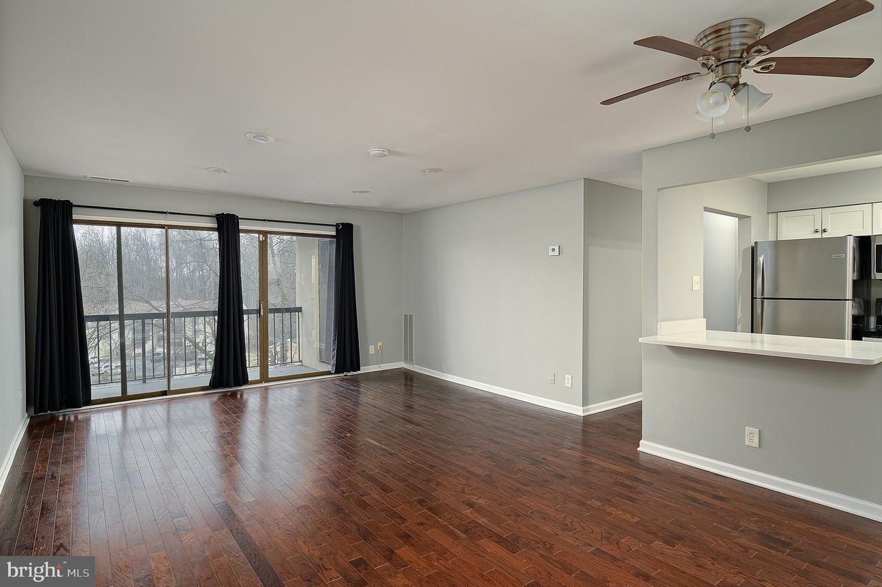 10133 Prince Pl - Photo 4 of 22