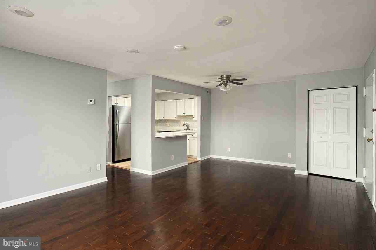 10133 Prince Pl - Photo 5 of 22