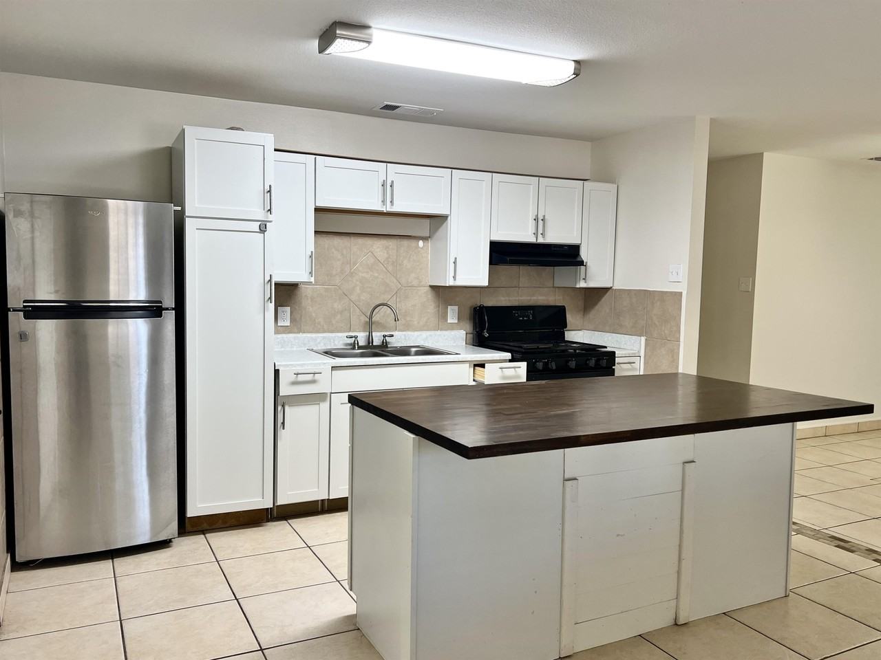 1515 Quail Creek Rd - Photo 4 of 34