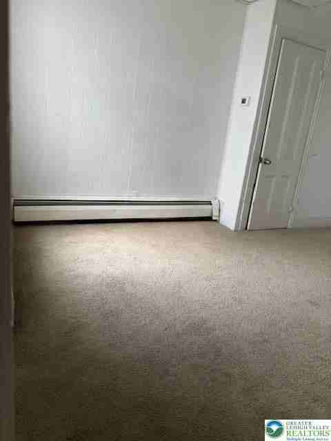 24 N 11th St - Photo 3 of 5