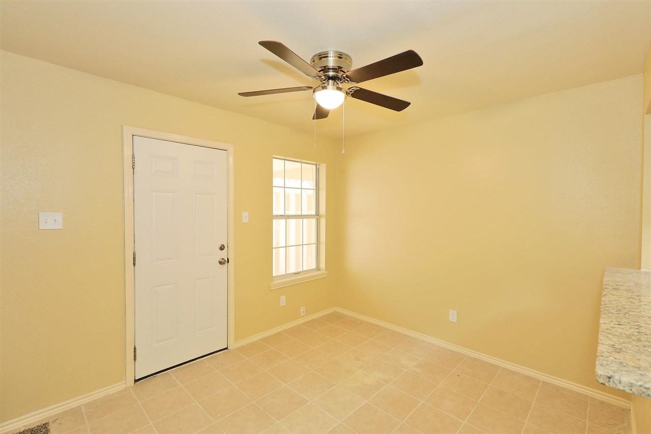 8911 Mcpherson Rd - Photo 2 of 27