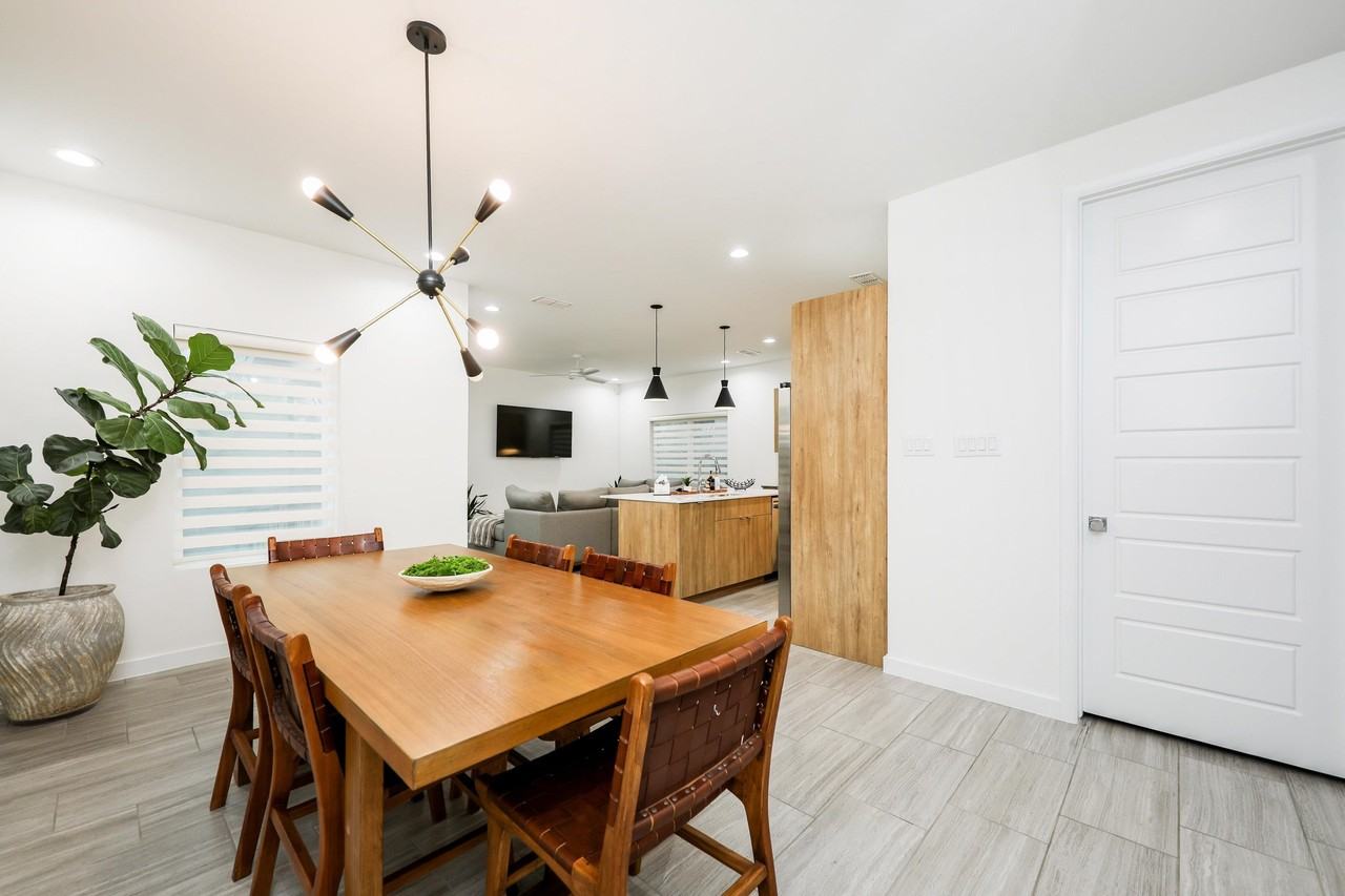 425 Deer Path Loop - Photo 4 of 33