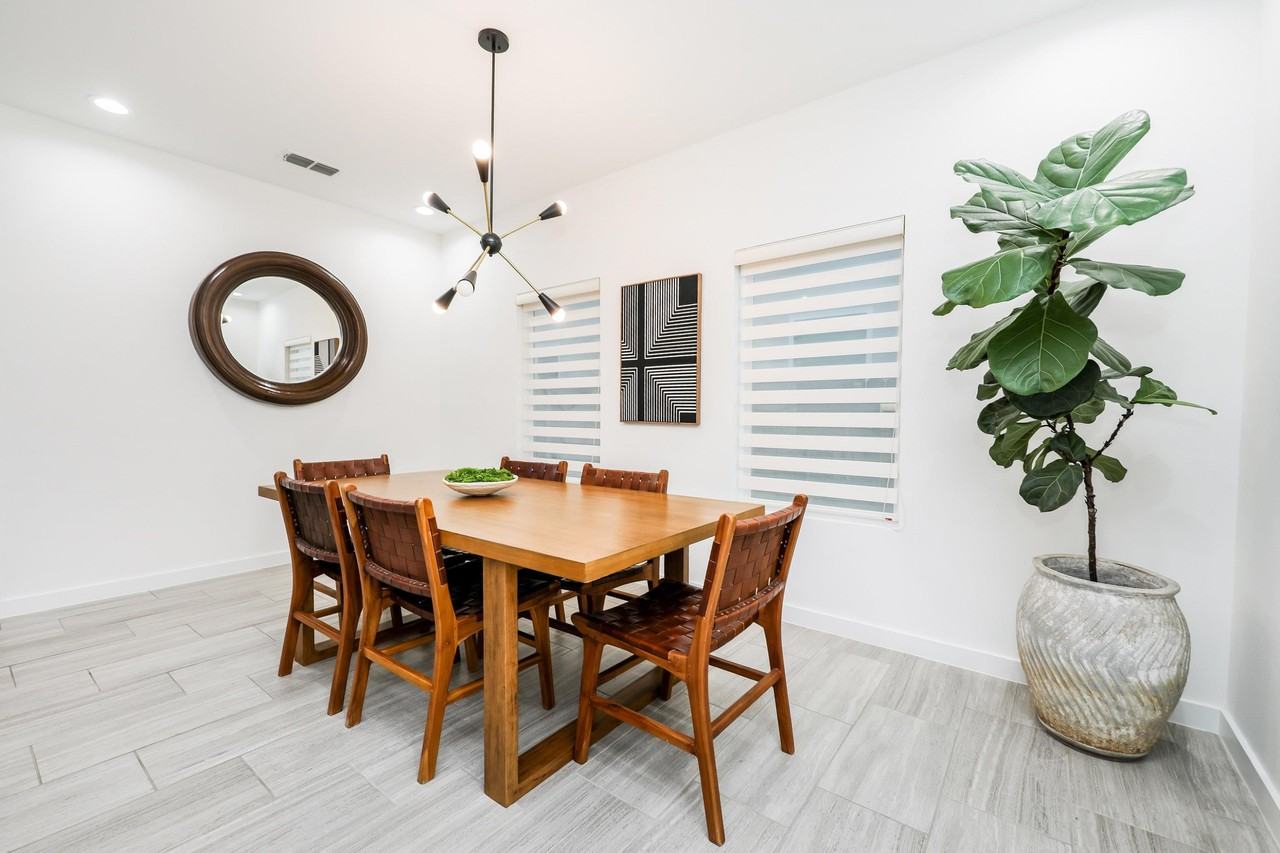 425 Deer Path Loop - Photo 6 of 33