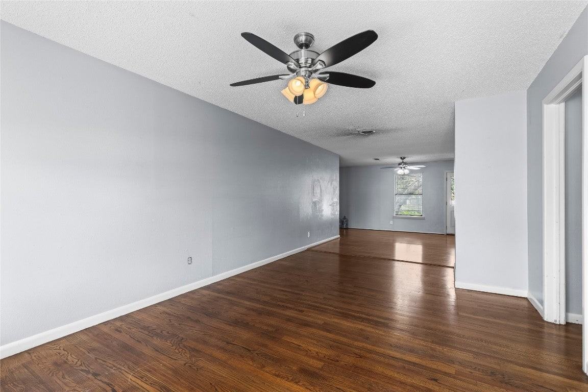 1809 Westway Ave - Photo 6 of 25