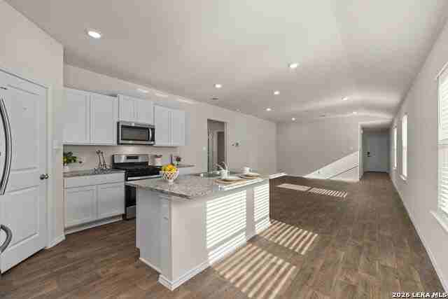 1243 Yellow Warbler Run - Photo 7 of 30