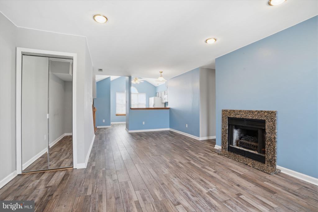 496 Revere Dr - Photo 7 of 24